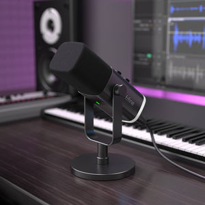 Flowing RGB Cardioid Microphone Mute Button USB XLR Streamer Setup