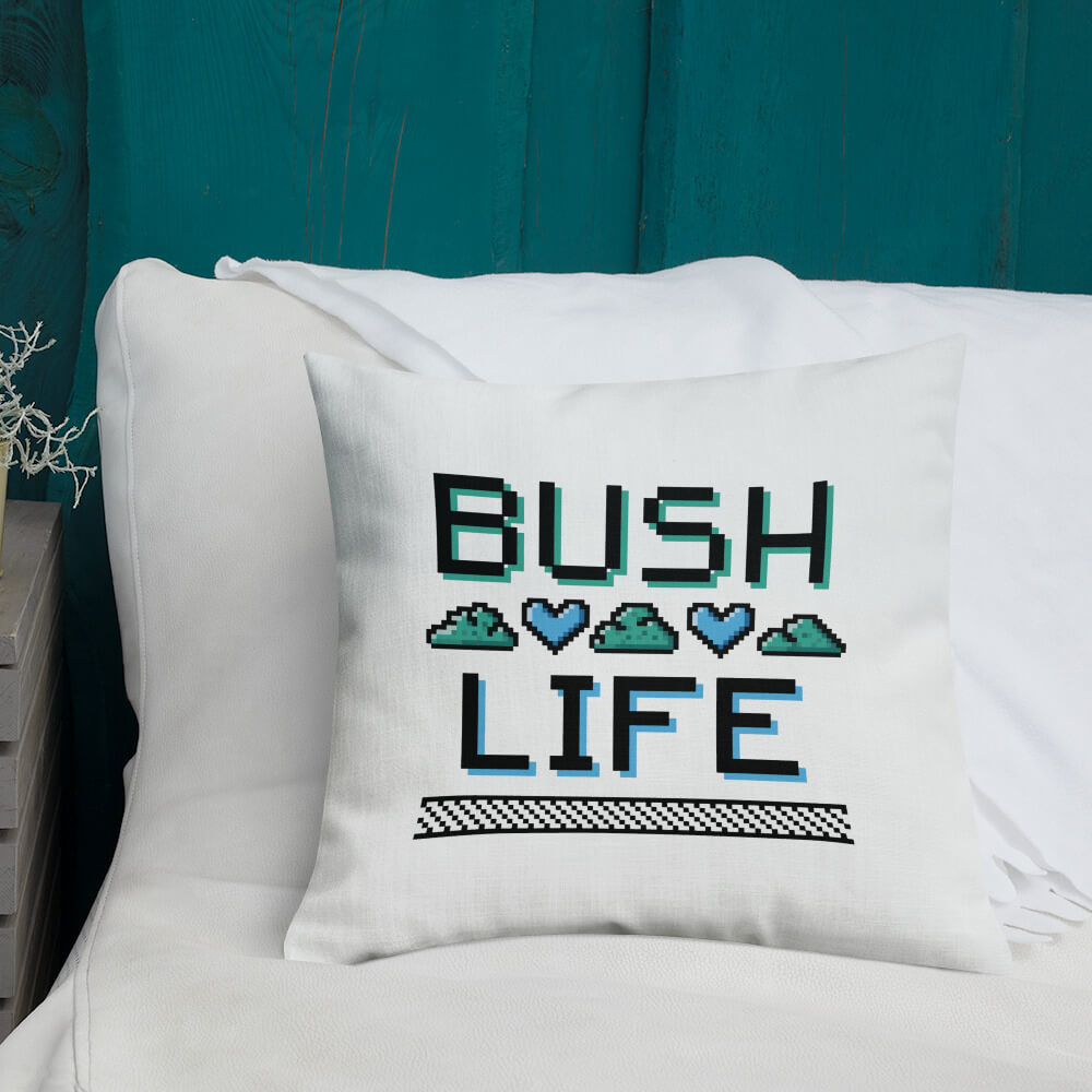 Vintage Pixelated RPG Bush Life Heart Throw Pillow Bedroom Decor