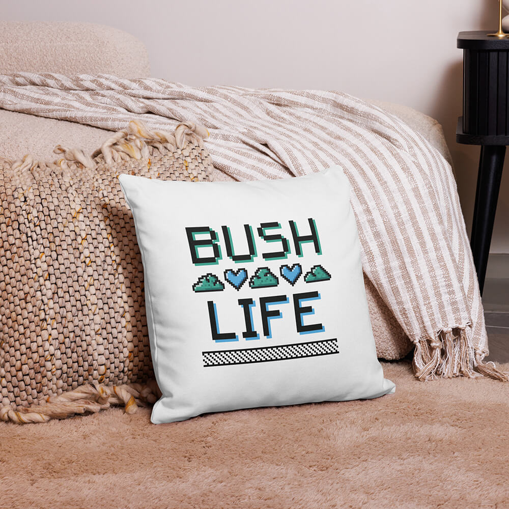 Vintage Pixelated RPG Bush Life Heart Throw Pillow Room Decor