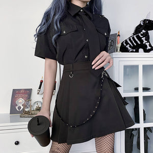 Black High-Waist Gothic Skirt Chain Accessory Bag Front Girl