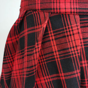 High-Waist Punk Asymmetric Cutout Pleated Skirt Punk Zoom Picture